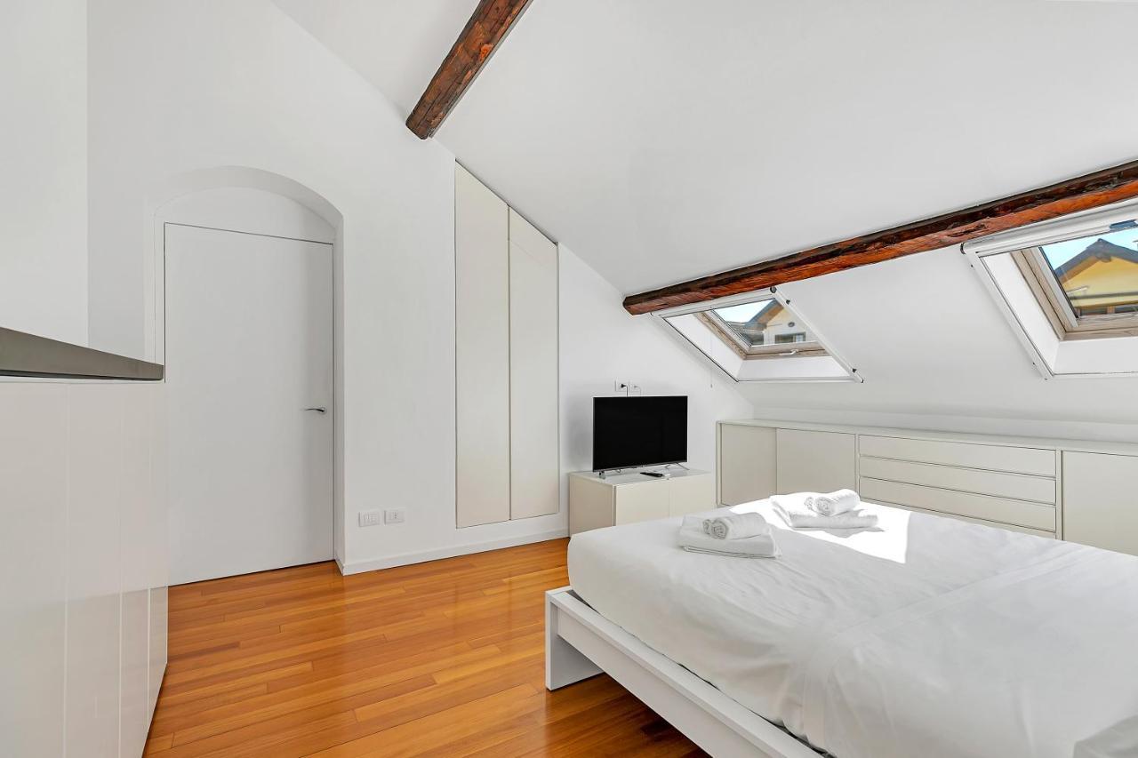 Cosmopolitan Apartment มิลาน ภายนอก รูปภาพ